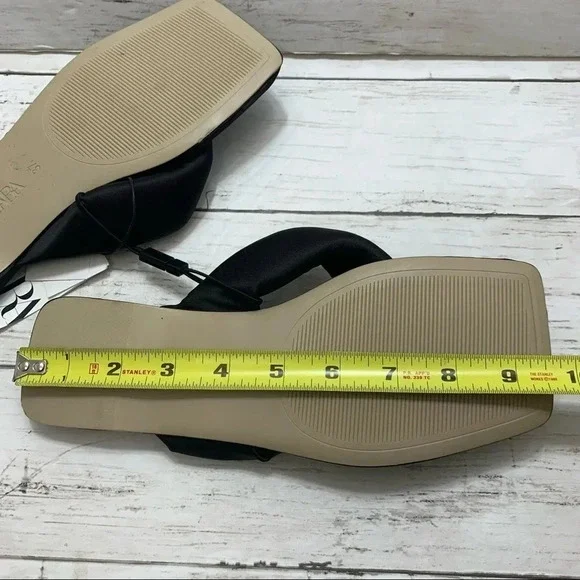 Zara Black Square Toe Quilted Slides Thong Sandals Flip Flop Summer - Picture 10 of 12